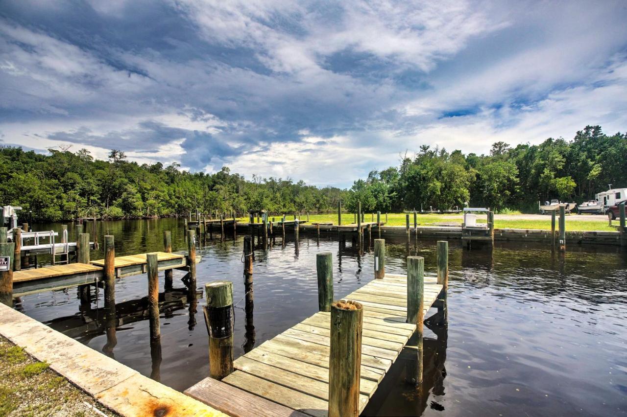 Everglades City Trailer Cabin Boat Slip And Porch! Экстерьер фото