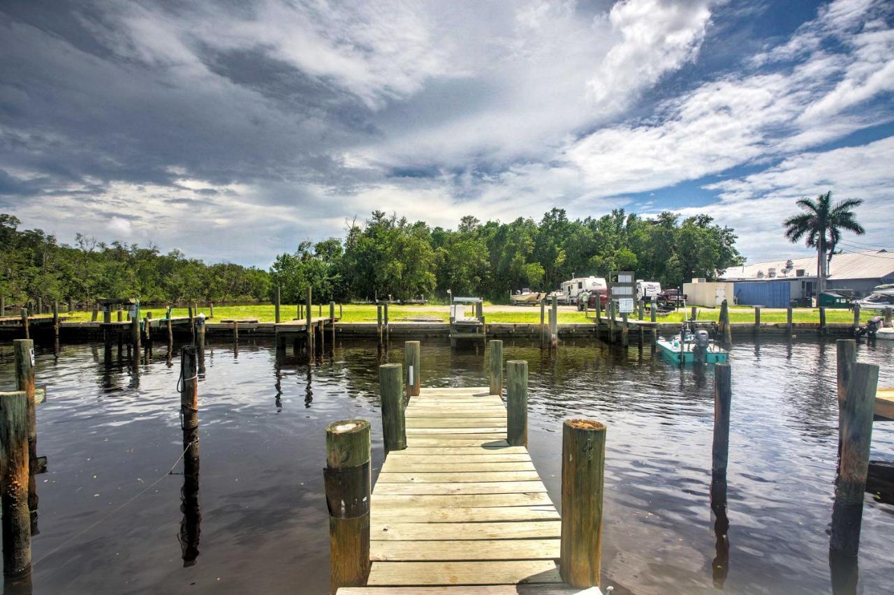 Everglades City Trailer Cabin Boat Slip And Porch! Экстерьер фото